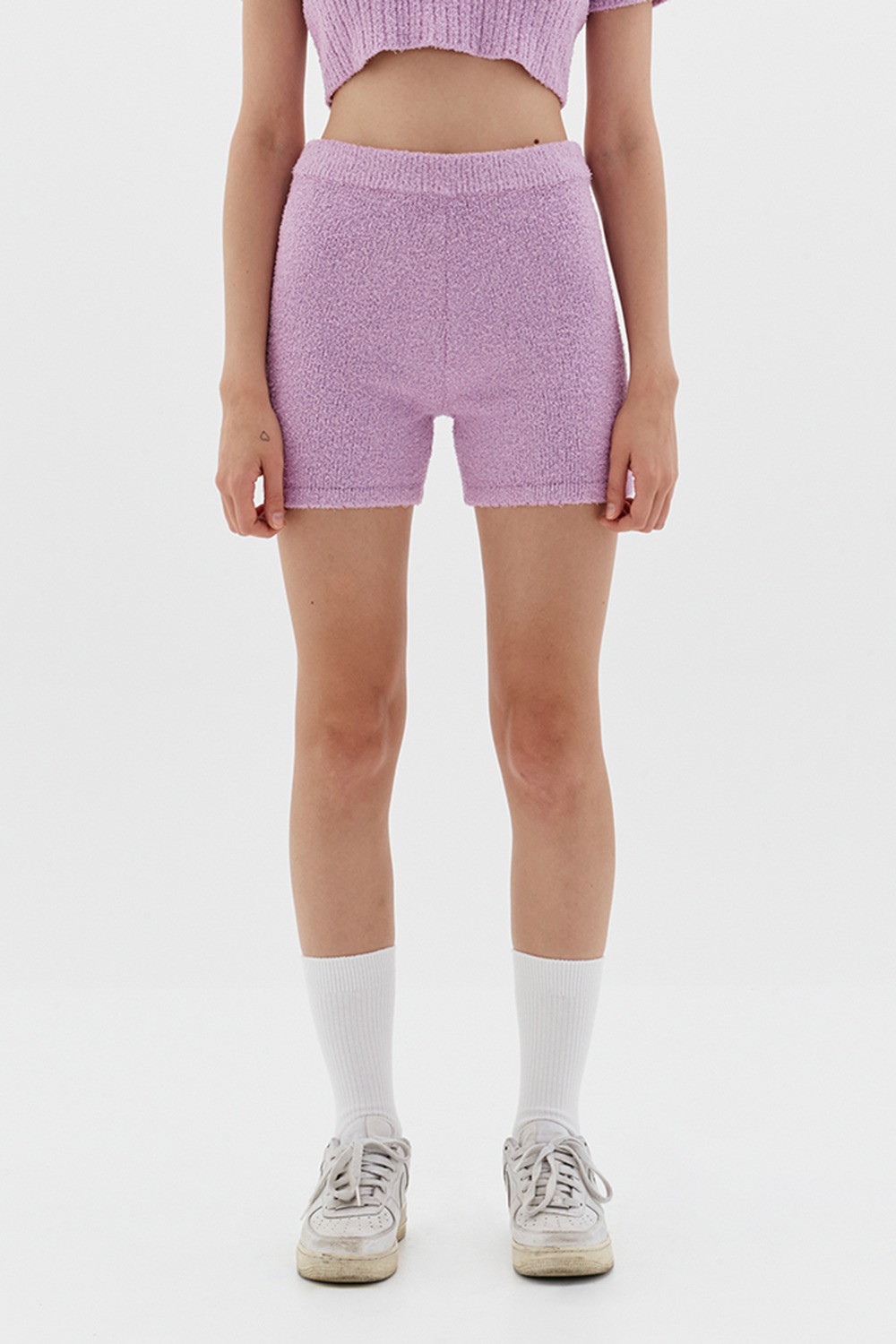 FLUFFY KNITTED SHORTS - VIOLET